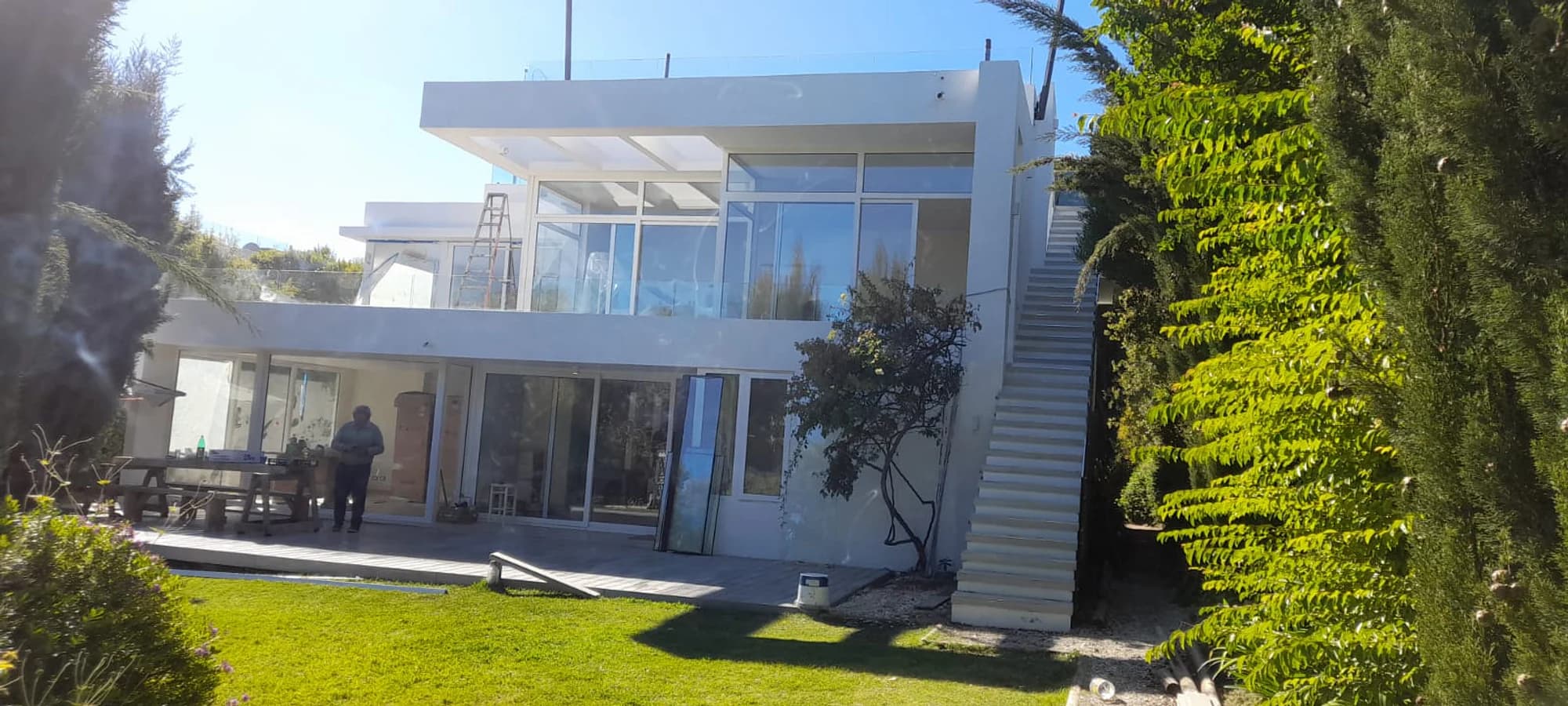 Fachada lateral de Casa 18